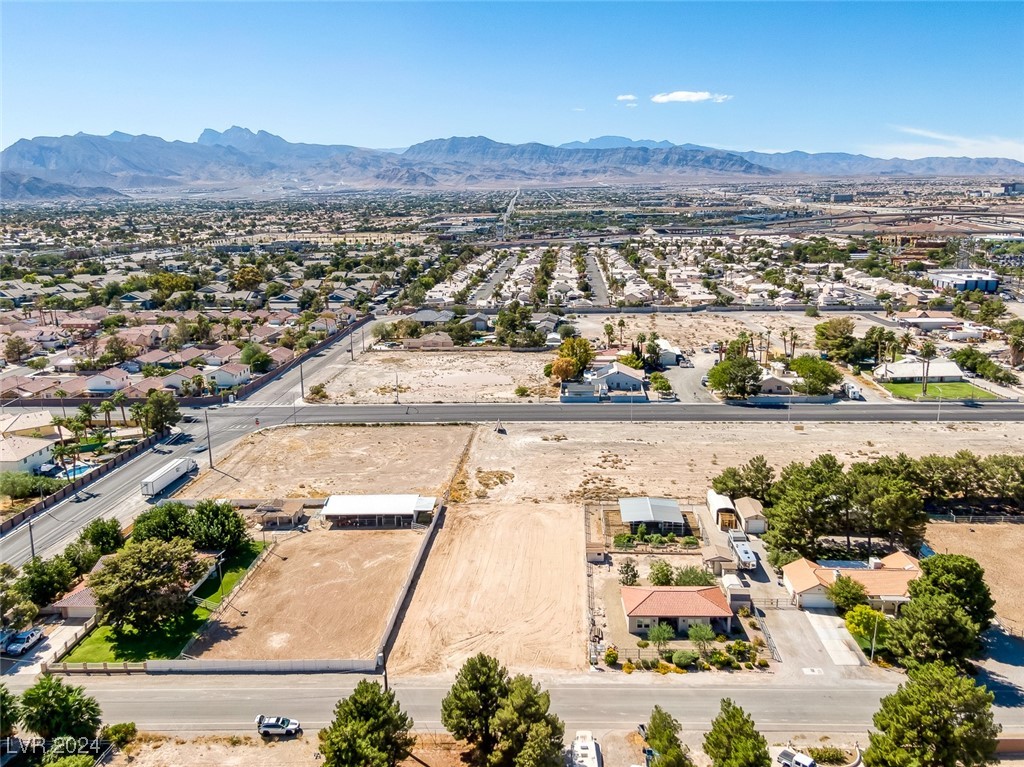 Starlight Drive, Las Vegas, Nevada image 16