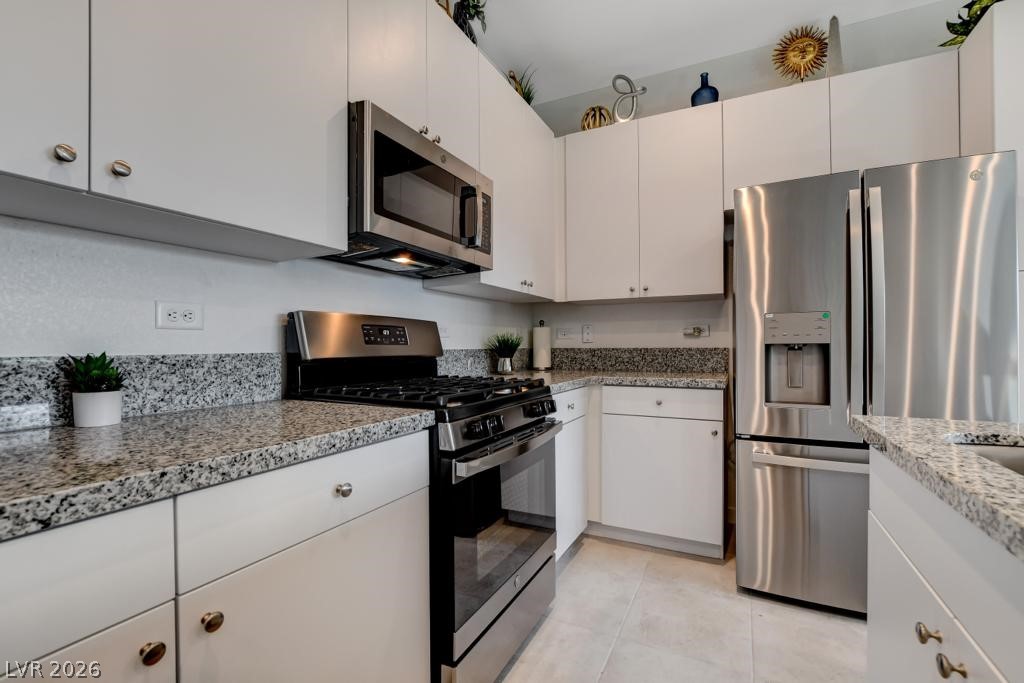 4307 Vantage Ridge Avenue