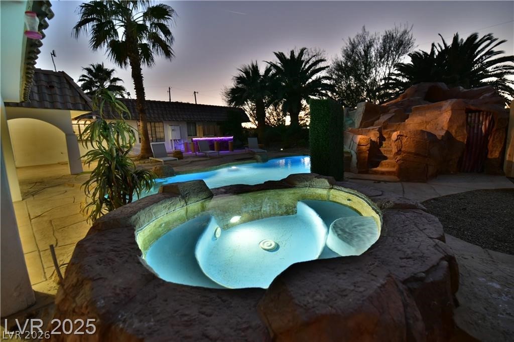 2926 E Eldorado Lane