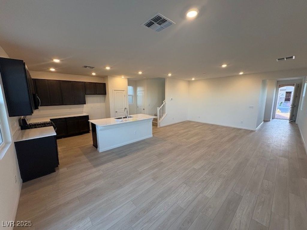 Photo of 9912 Landings Street, Las Vegas, NV 89141 (MLS # 2697073)