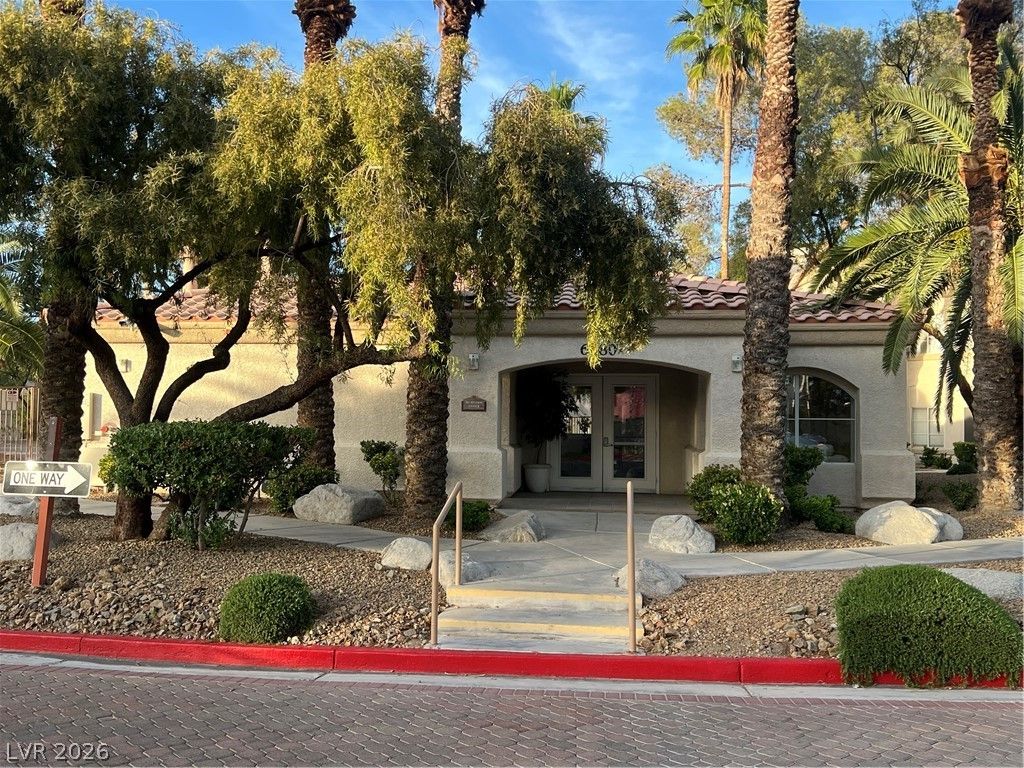 Photo of 6480 Annie Oakley Drive #624, Las Vegas, NV 89120 (MLS # 2776537)