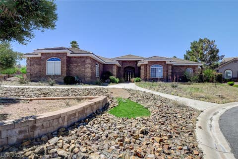 Homes For Sale - 631 Lomprey Avenue<br/> Henderson, NV 89002