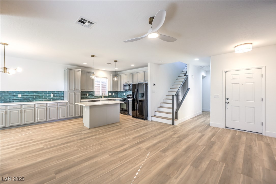 10641 Jamestown Square Avenue