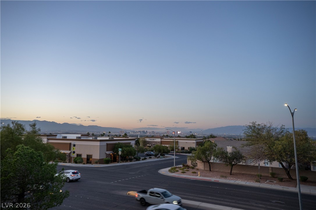 2305 W Horizon Ridge Parkway 224