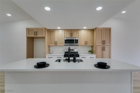 3165 Anacapa Way Las Vegas NV 89146