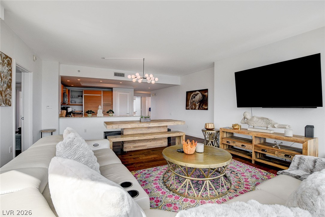 222 Karen Avenue 4101