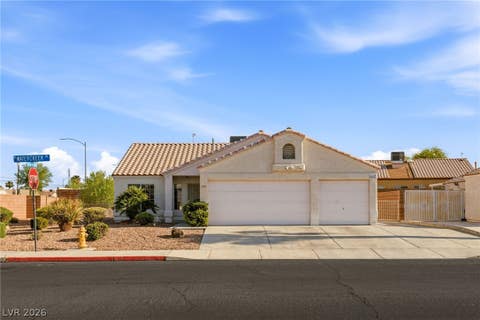 Homes For Sale - 1509 Watercreek Drive<br/> Clark County, North Las Vegas, NV 89032