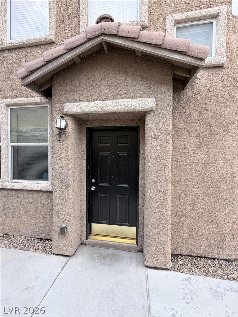 9118 Wine Cellar Avenue