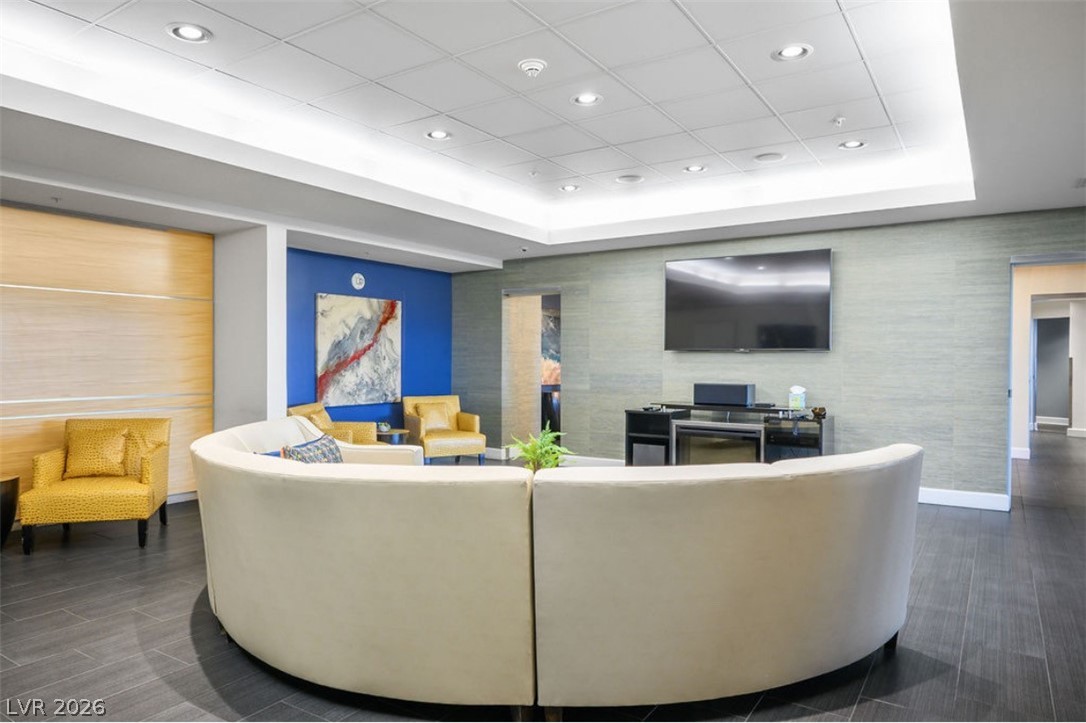 200 W Sahara Avenue 309