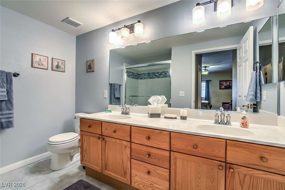 10525 Autumn Pine Avenue 102