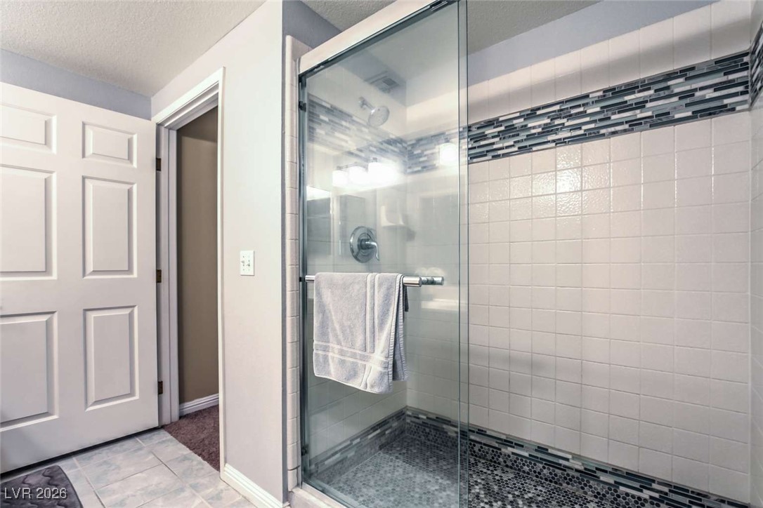 10525 Autumn Pine Avenue 102