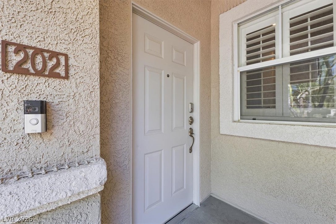 1008 Domnus Lane 202