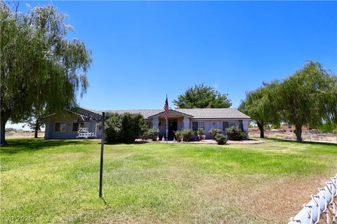 Tiny photo for 301 W Hickory Street, Pahrump, NV 89048 (MLS # 2800002)
