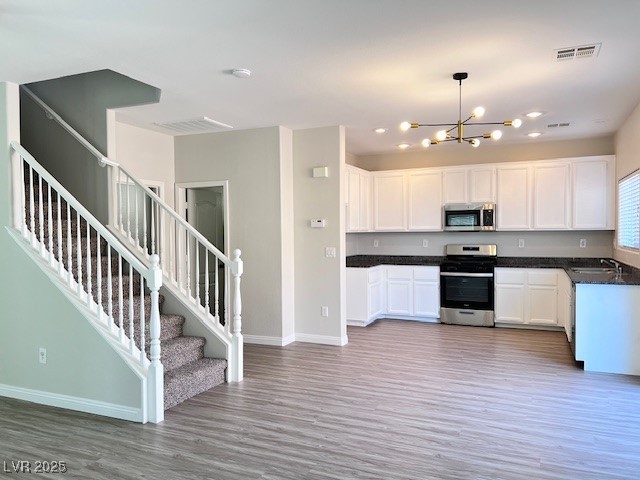 2316 Cockatoo Drive, North Las Vegas, Nevada image 3