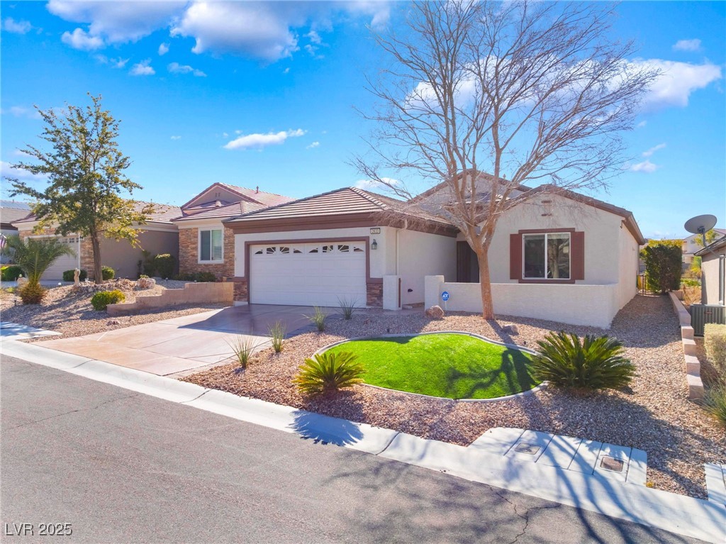 2633 Flare Star Drive, Henderson, Nevada image 1