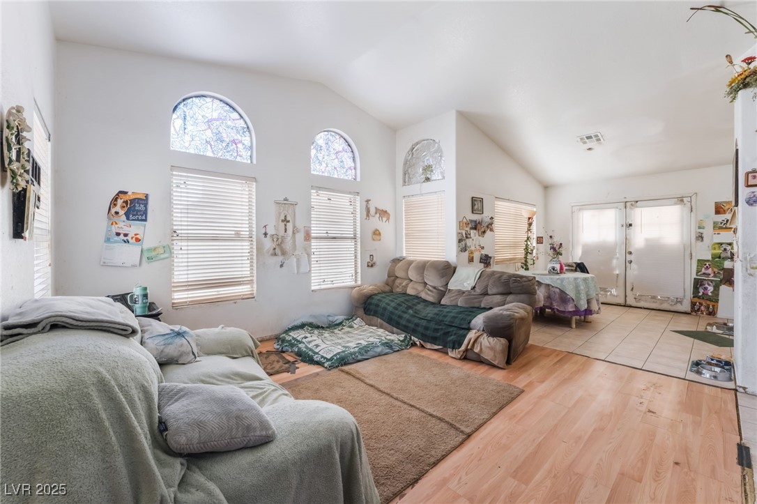 3437 Sullivan Circle