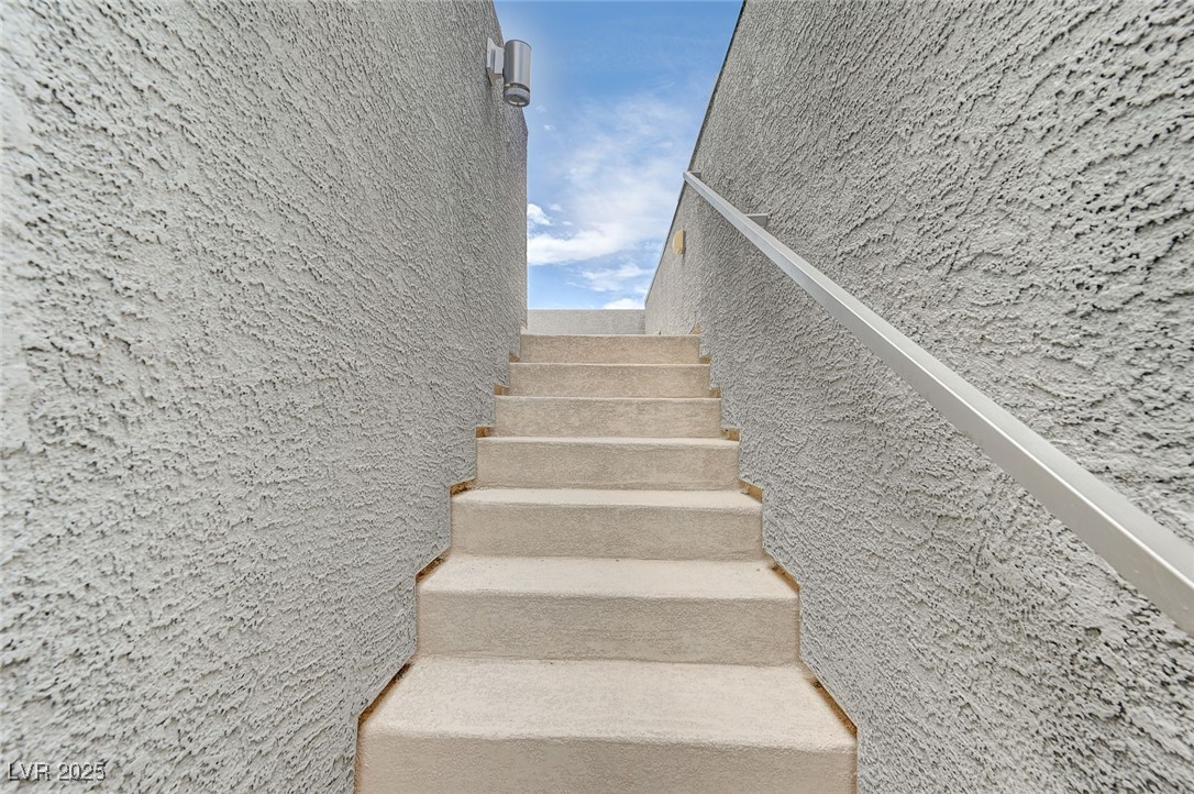 8056 Haywood Estate Avenue, Las Vegas, Nevada image 34