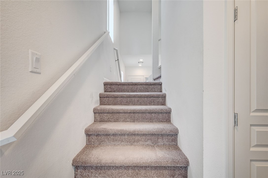 8056 Haywood Estate Avenue, Las Vegas, Nevada image 8