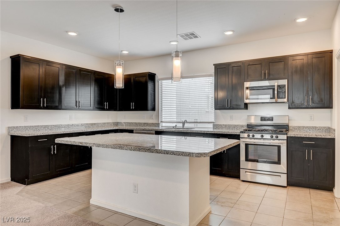 8056 Haywood Estate Avenue, Las Vegas, Nevada image 13