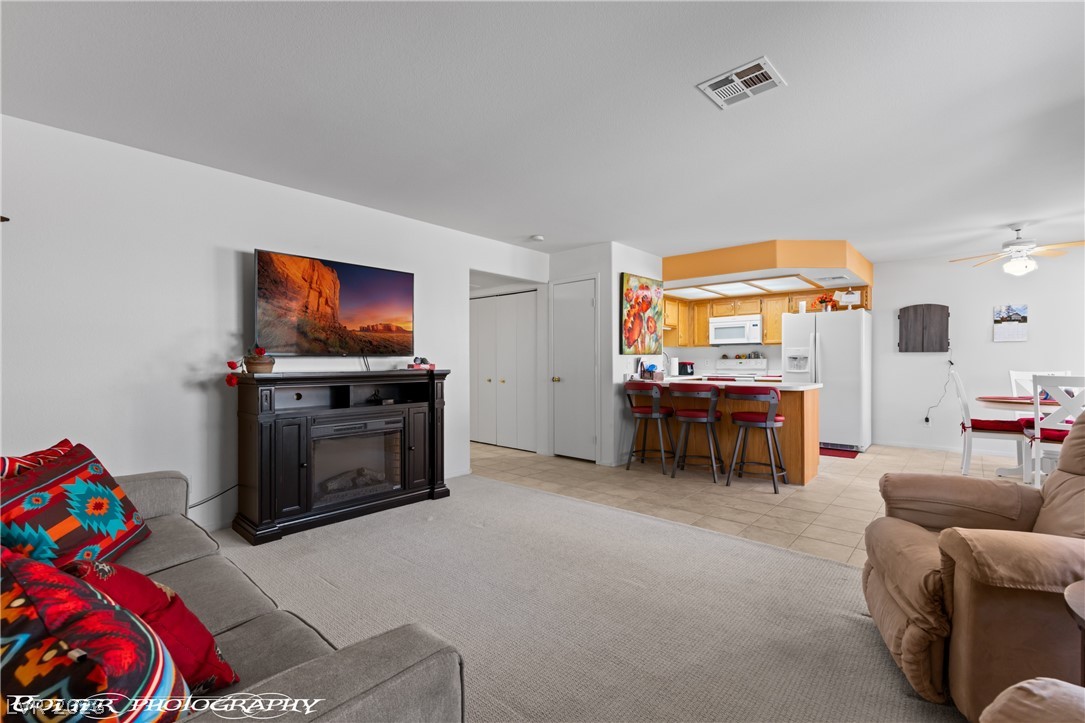 957 Mesquite Springs Drive 102