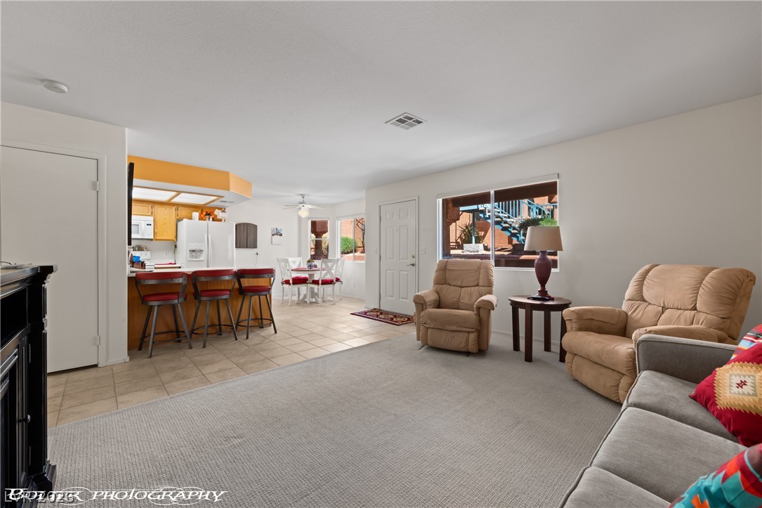 957 Mesquite Springs Drive 102