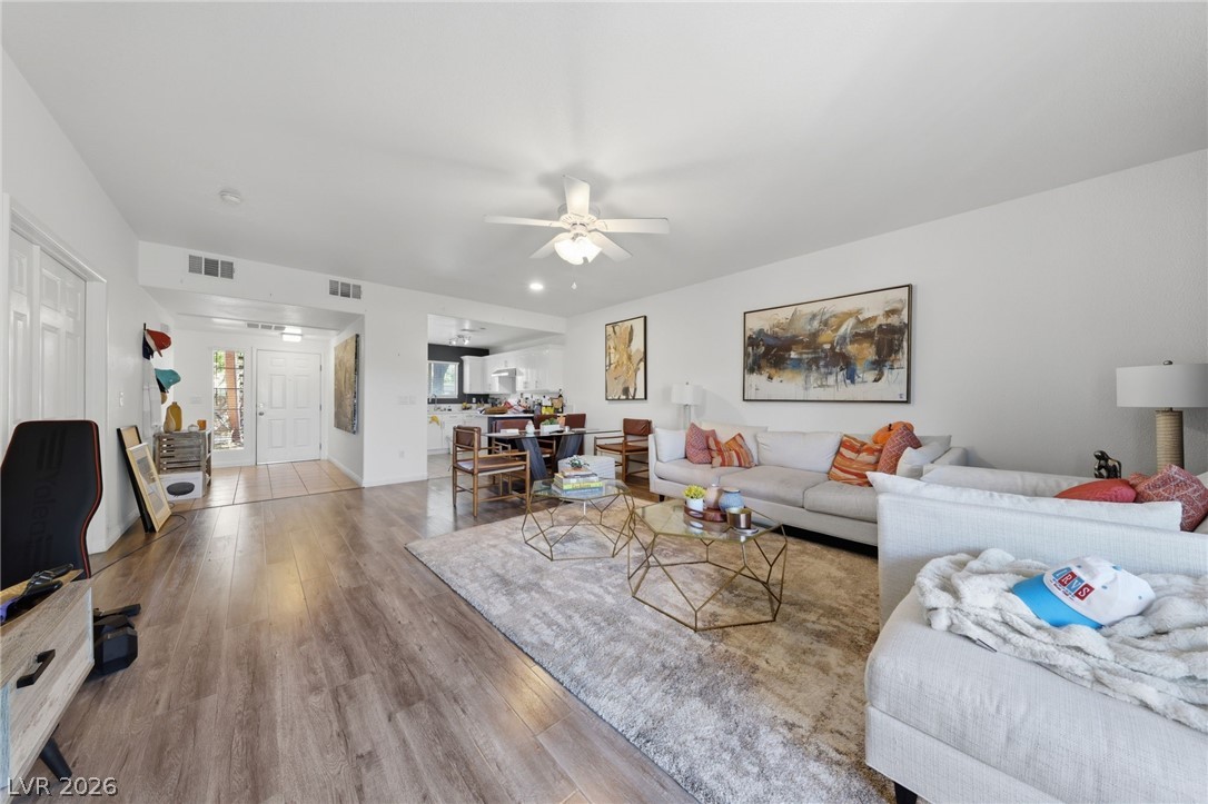 10553 Pine Glen Avenue 104