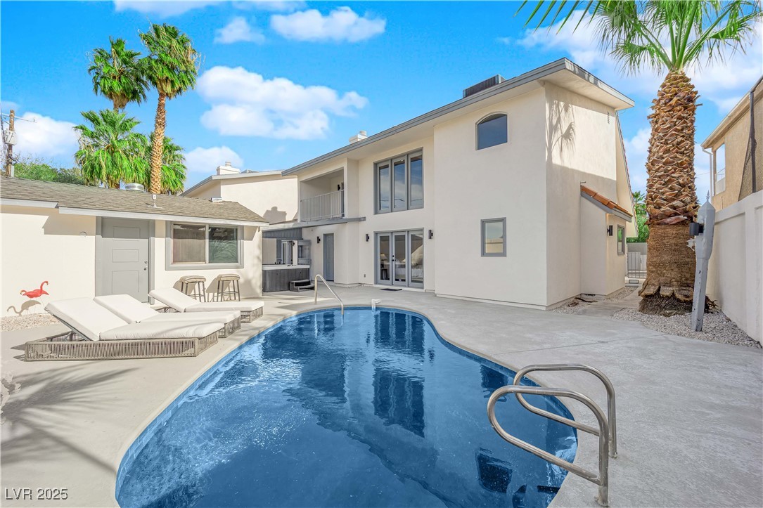 2160 Pueblo Circle