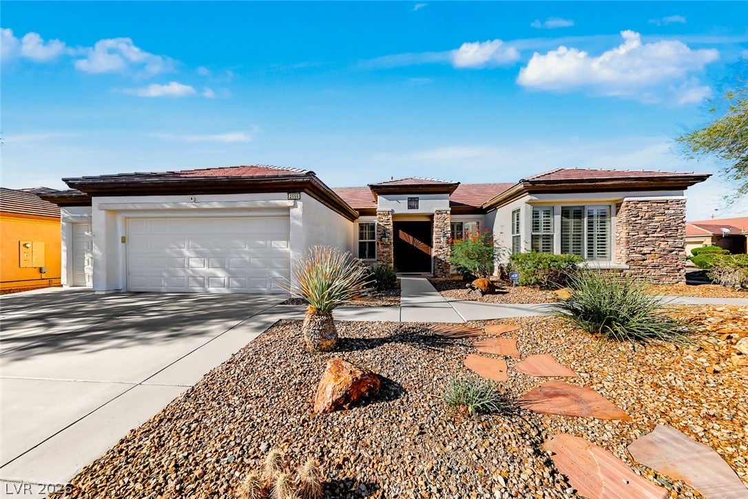 2556 Collinsville Drive