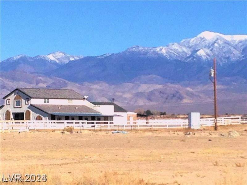 9381 S Homestead Road, Pahrump, Nevada image 2