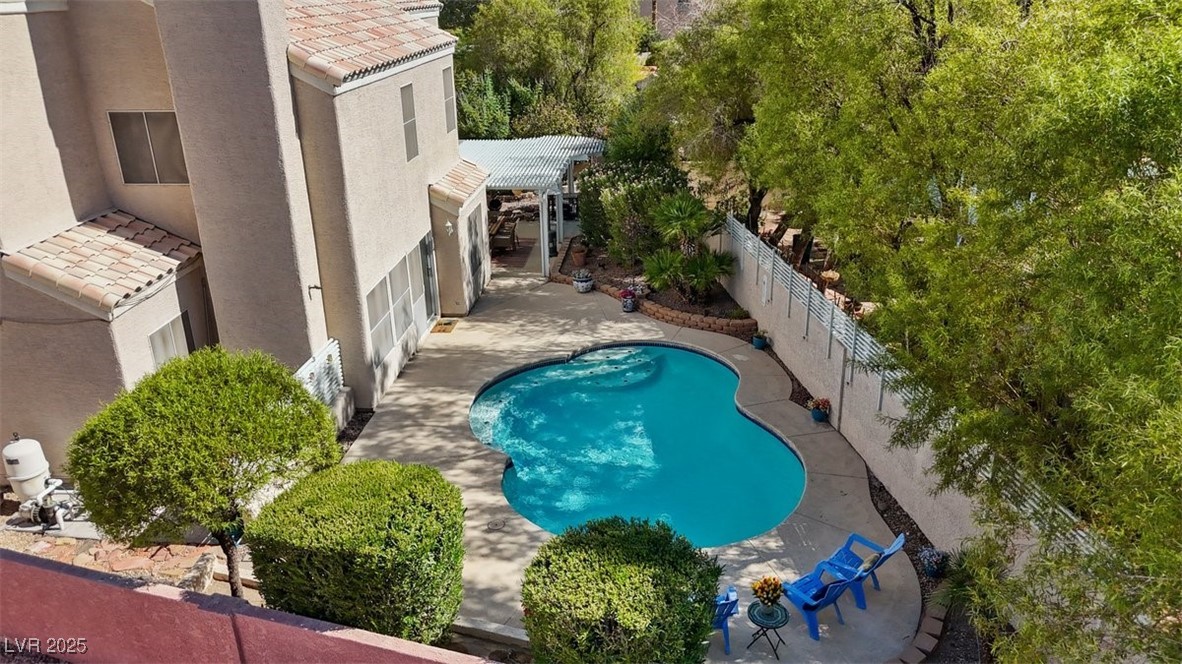 Henderson, Nevada 89074, United States, 3 Bedrooms Bedrooms, ,3 BathroomsBathrooms,Residential,Pending,182983