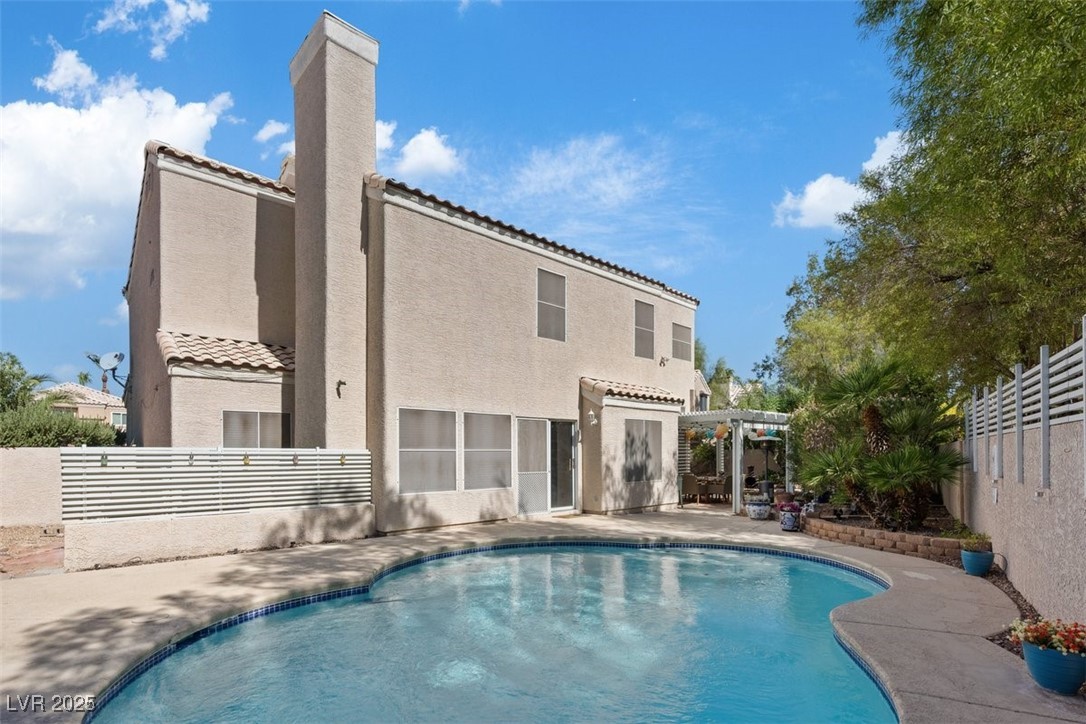 Henderson, Nevada 89074, United States, 3 Bedrooms Bedrooms, ,3 BathroomsBathrooms,Residential,Pending,182983