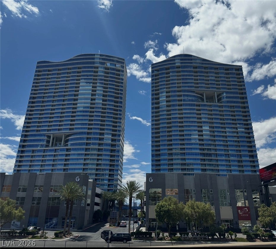 4545 Dean Martin Drive 103