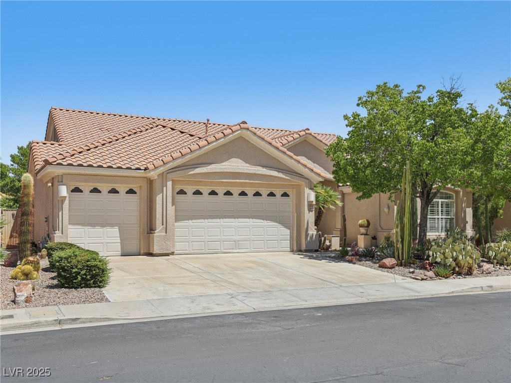 2253 Summerwind Circle
