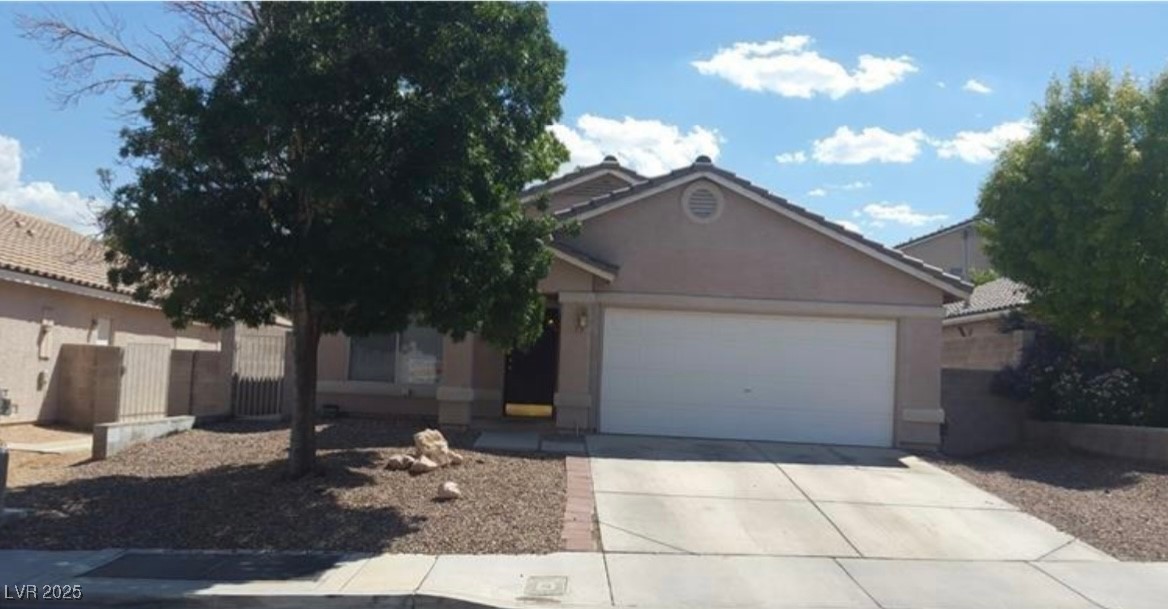 33 Newburg Avenue, North Las Vegas, Nevada image 1