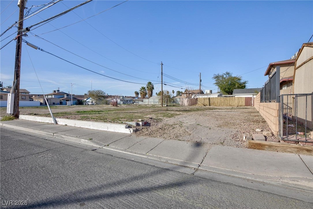 Photo 1 of 10 — 108 E Tonopah Avenue, North Las Vegas, NV 89030