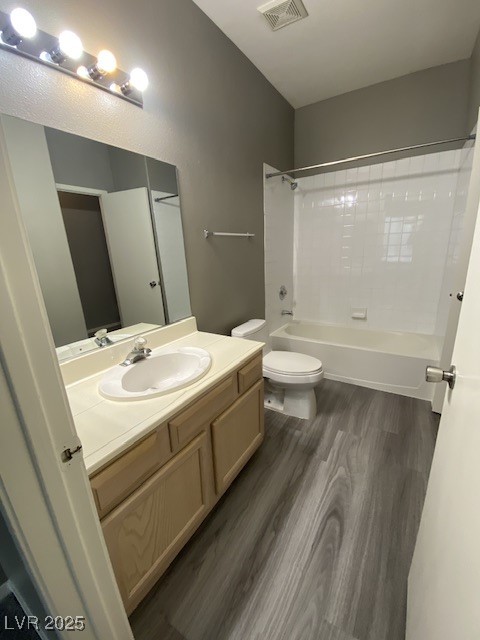 Las Vegas, Nevada 89123, United States, 2 Bedrooms Bedrooms, ,2 BathroomsBathrooms,Residential,Active,197684