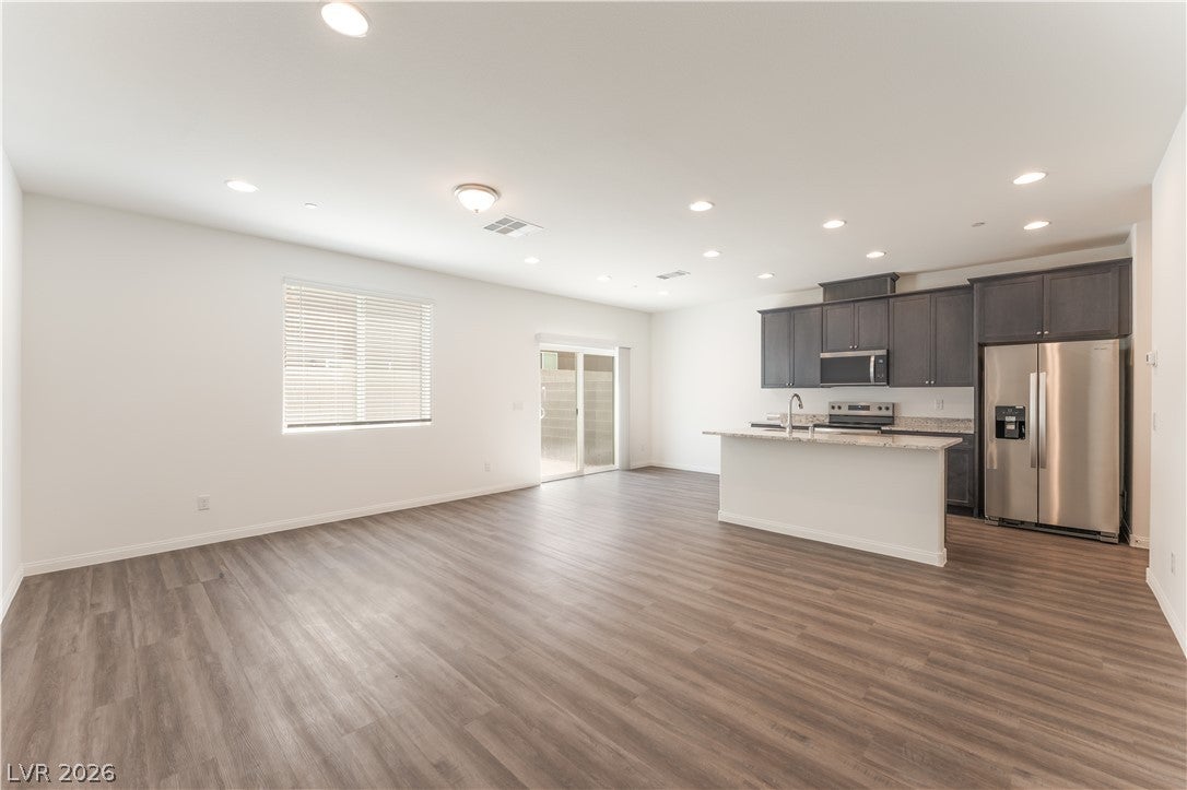 4273 Galaxy Gaze Avenue