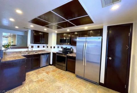 2941 Country Manor Lane 22 Las Vegas NV 89115