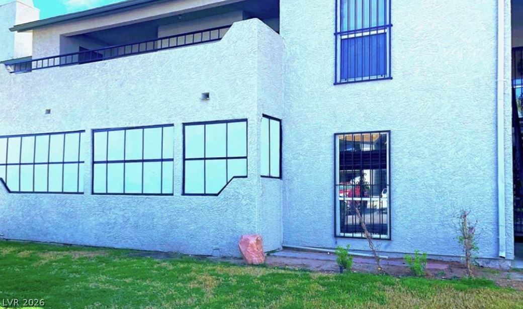 2941 Country Manor Lane 22