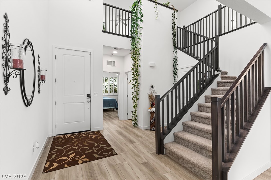 1422 Crimson Sunbird Avenue