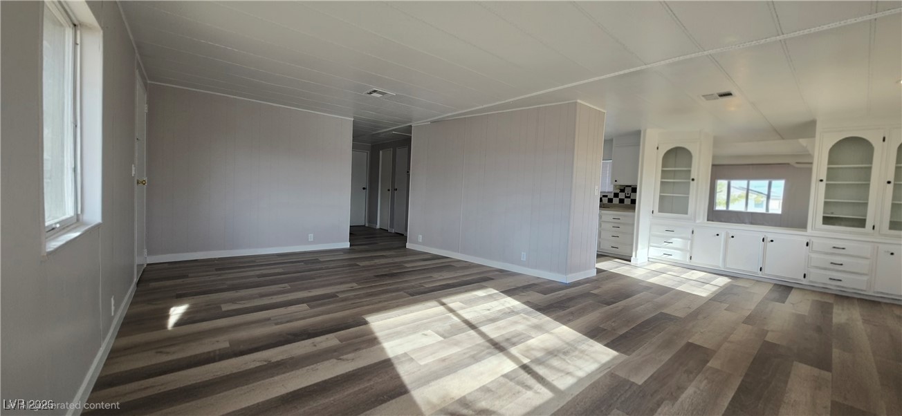 6186 Bluehurst Avenue