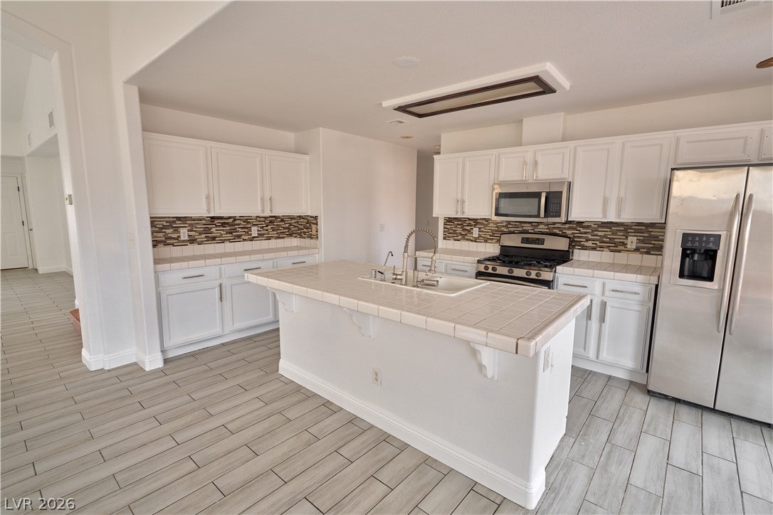 8048 Kentshire Drive