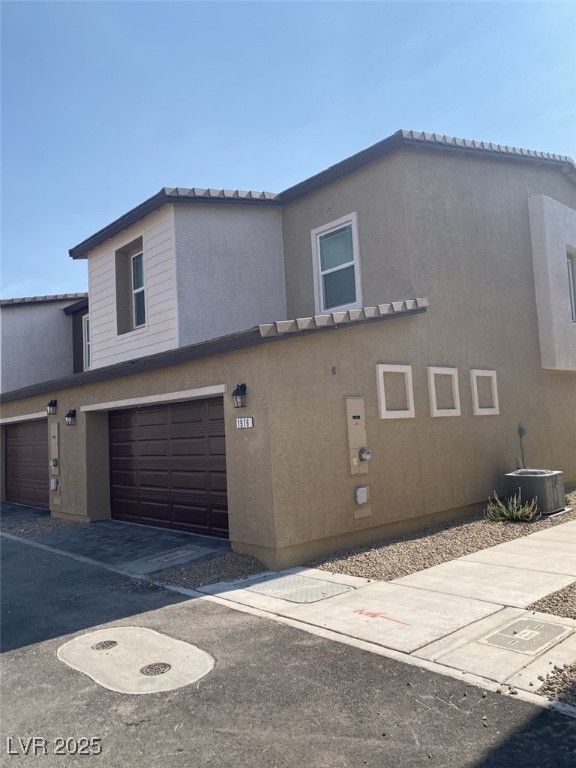 Henderson, Nevada 89044, United States, 3 Bedrooms Bedrooms, ,3 BathroomsBathrooms,Residential,Active,170250