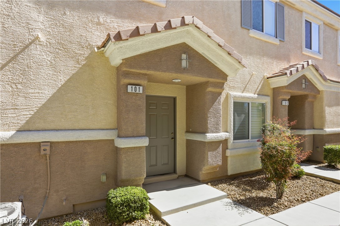 8775 Traveling Breeze Avenue 101