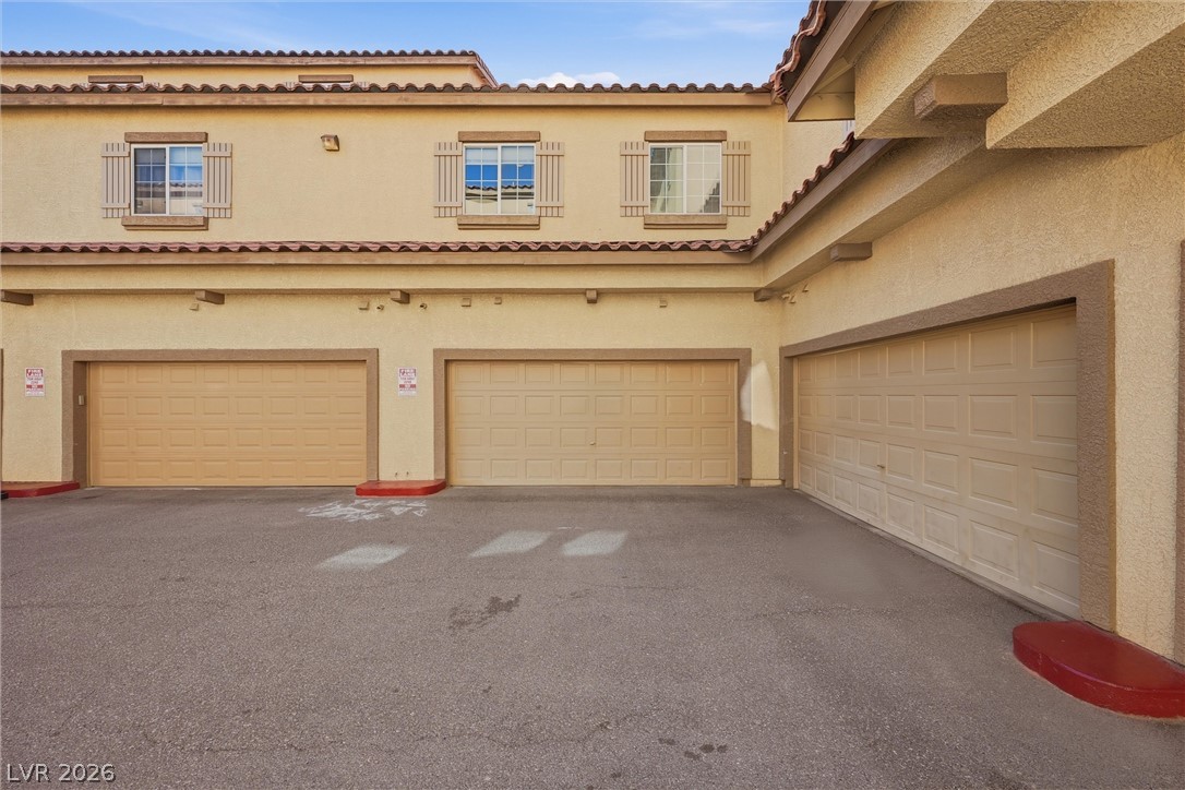 5915 Nuevo Leon Street 8