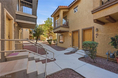 Townhouse For Sale - 5915 Nuevo Leon Street #8<br/> Clark County, North Las Vegas, NV 89031
