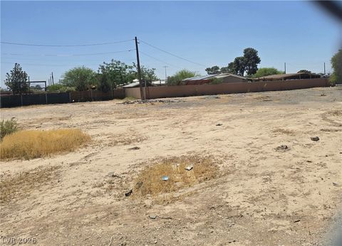 Tiny photo for Christy & Lake Mead, Las Vegas, NV 89117 (MLS # 2775363)