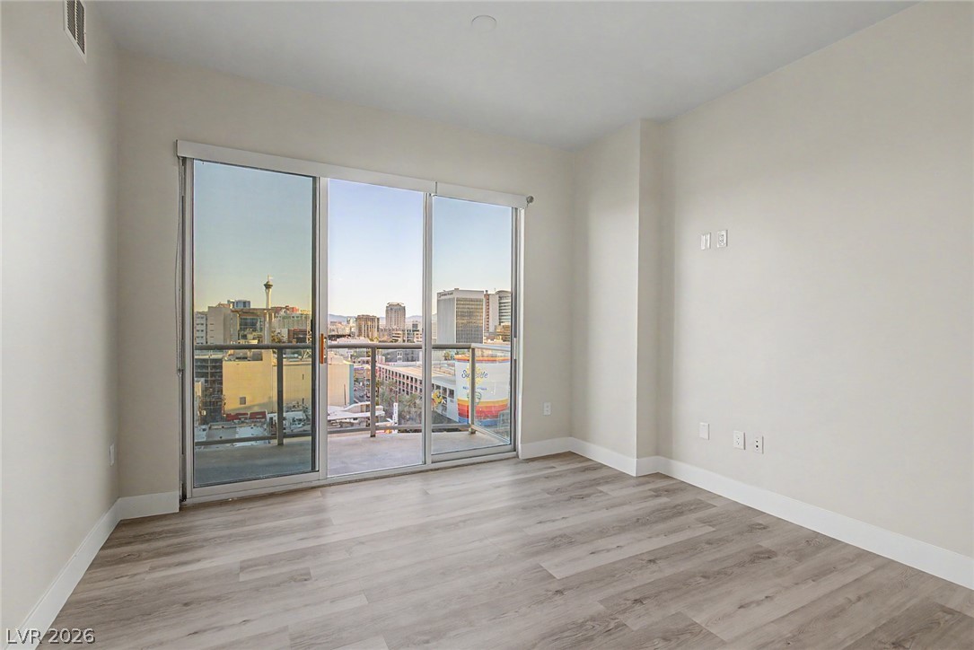 150 Las Vegas Boulevard 1210