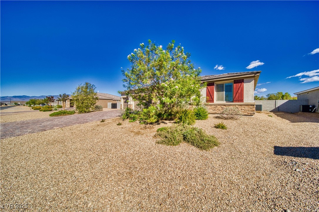 6431 Sundance Street