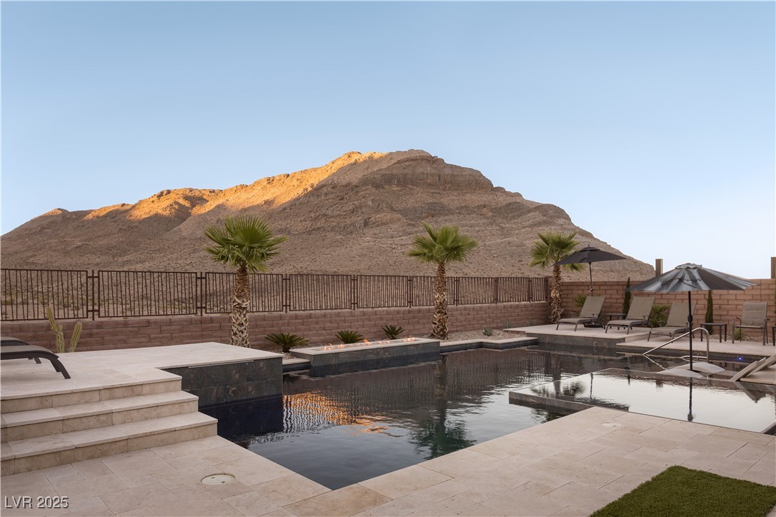 Properties 4 11290 Sandstone Peak Drive